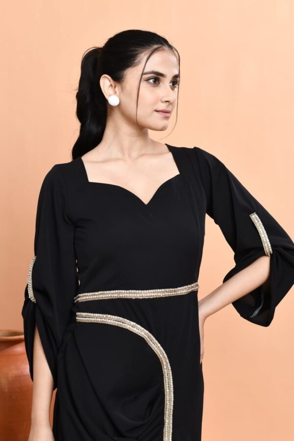 Black Crepe Glamour Dress - Image 7