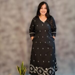 Noor-e-Jamdani Woven Grace Kurti Set