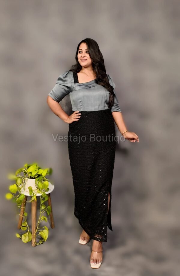 Midnight Elegance Sequin Gown - Image 3