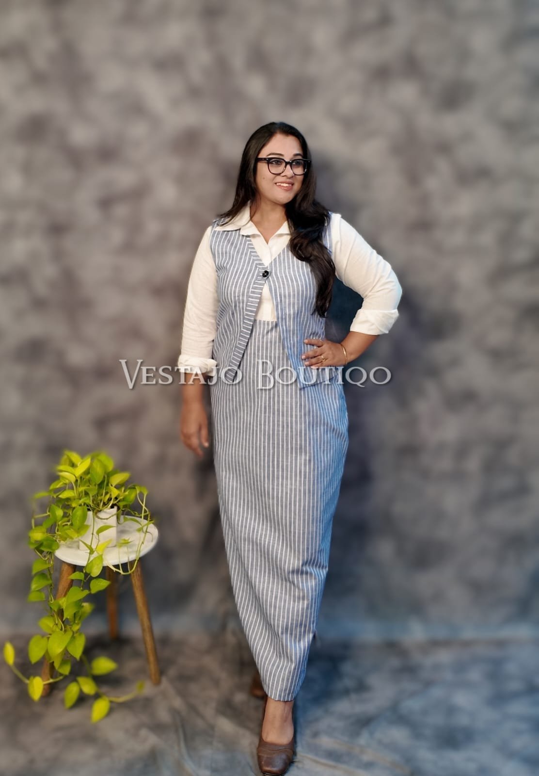 Elegant Linen Pinstripe Co-ord with Waistcoat - Image 2