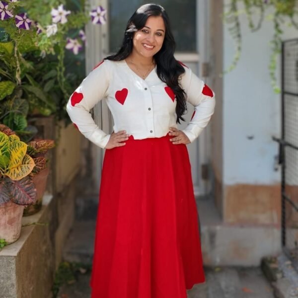 Read White Cotton Skirt N Top with Heart Applique